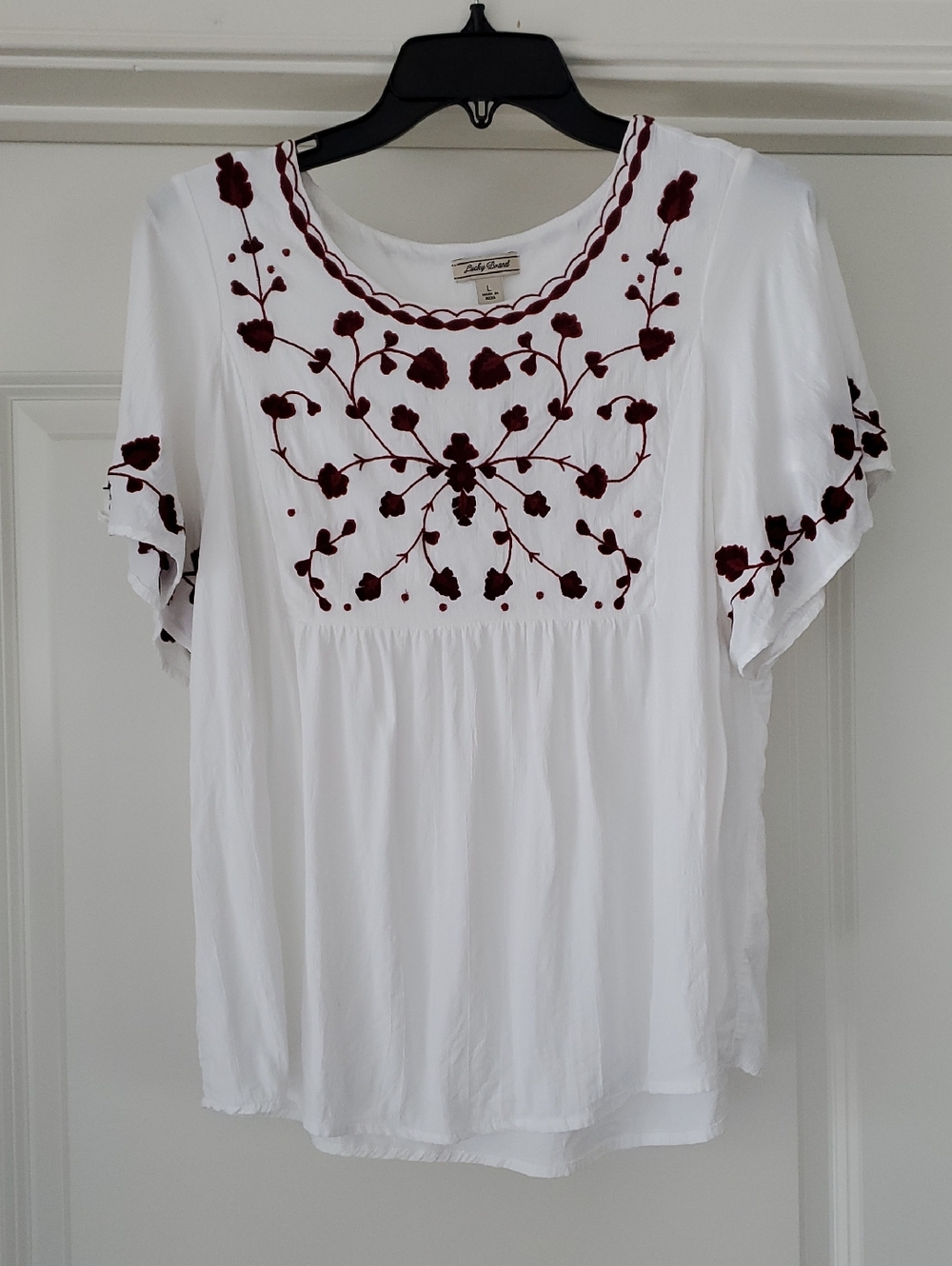 Lucky Brand White Peasant Top with Maroon Floral Embroidery